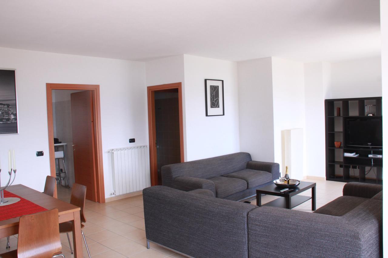 Apartament Casa Teodora Ghiffa Zewnętrze zdjęcie